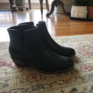Cole Haan Signature Grand OS  Leather Ankle boots